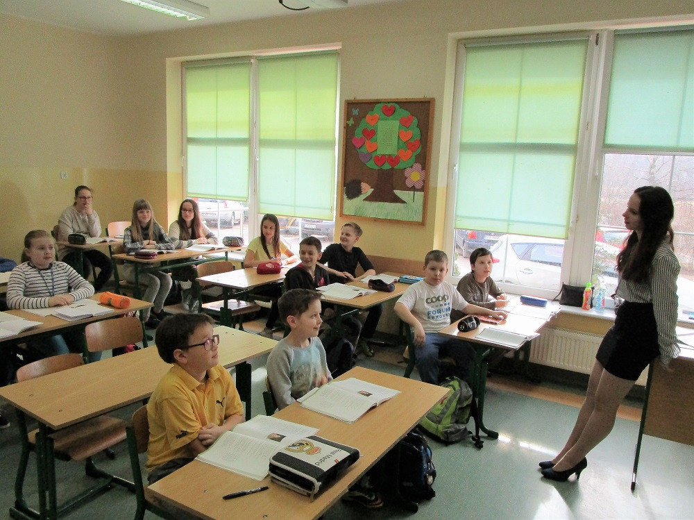 Borkowo. Pierwszego dnia wiosny uczniowie zamienili się rolami z nauczycielami