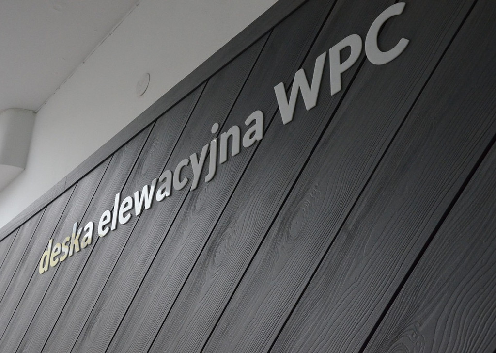 Meble ogrodowe, ozdoby, deski tarasowe. Market Premium z nowym asortymentem