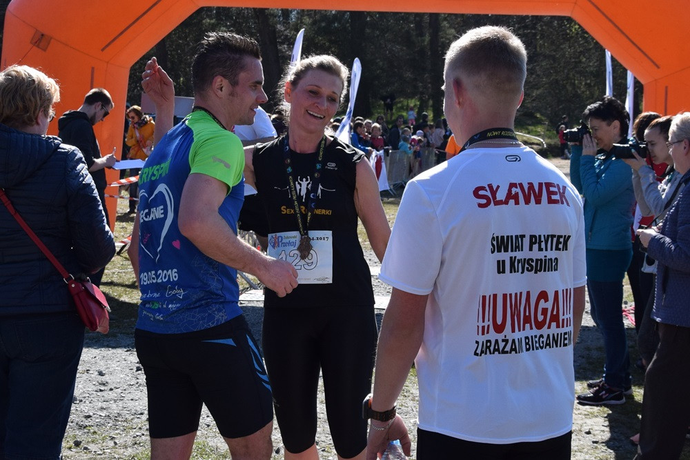 Biegacze z całego Pomorza stanęli na starcie Żukowskiego Przełaju
