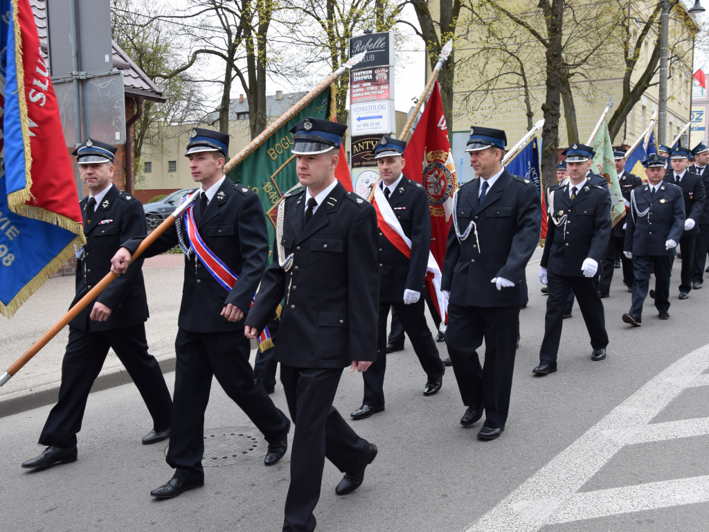Kartuzy. Uroczystości trzeciomajowe. Park zyskał nazwę 66 Kaszubskiego Pułku Piechoty