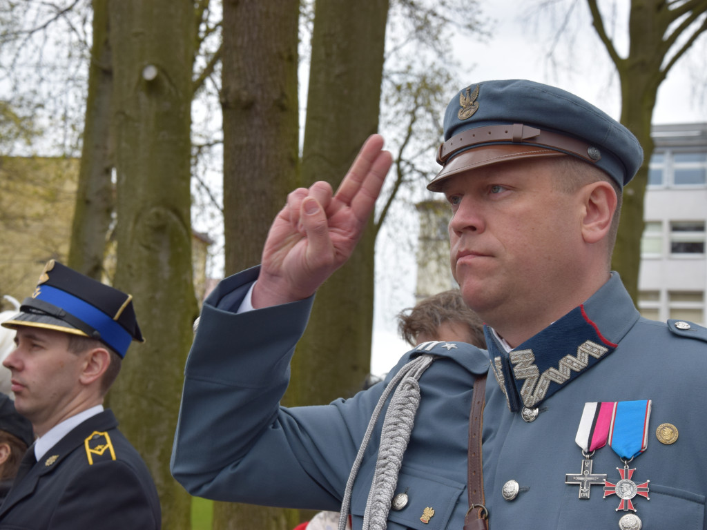 Kartuzy. Uroczystości trzeciomajowe. Park zyskał nazwę 66 Kaszubskiego Pułku Piechoty