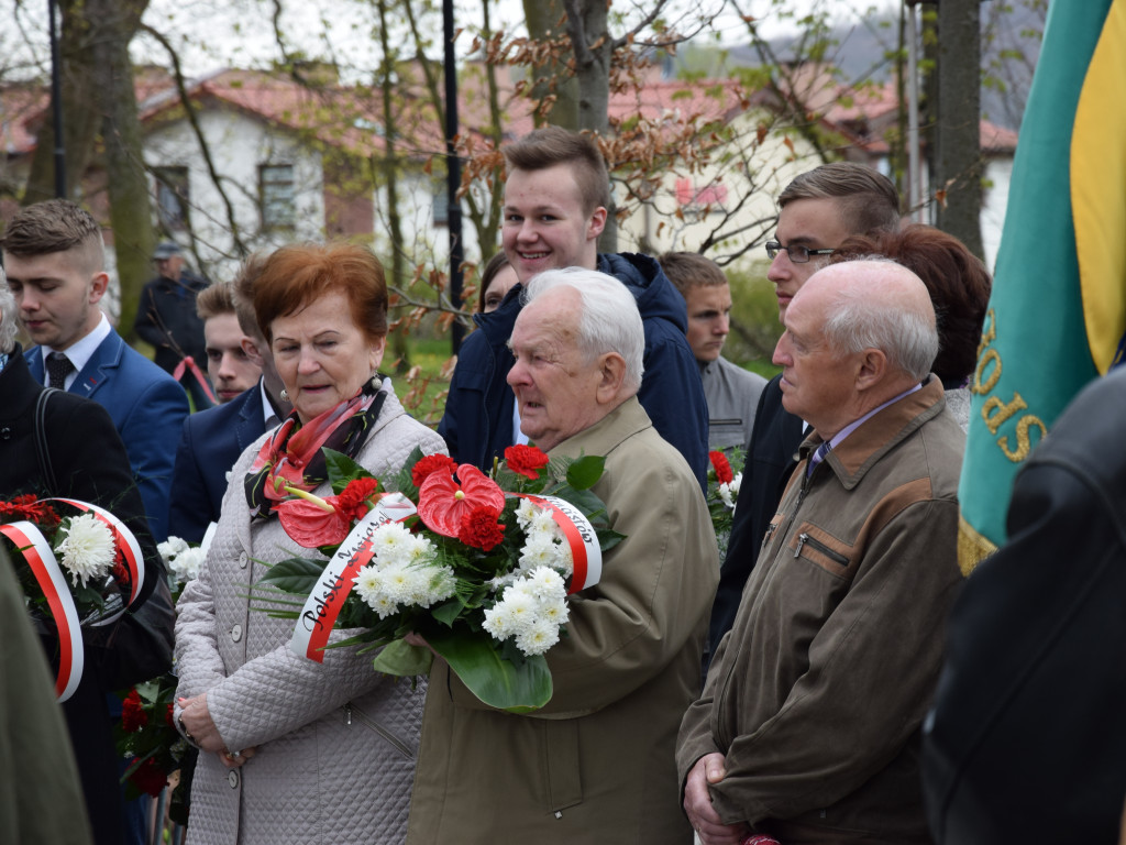Kartuzy. Uroczystości trzeciomajowe. Park zyskał nazwę 66 Kaszubskiego Pułku Piechoty