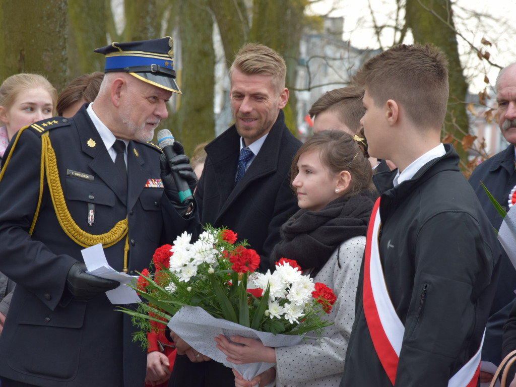 Kartuzy. Uroczystości trzeciomajowe. Park zyskał nazwę 66 Kaszubskiego Pułku Piechoty