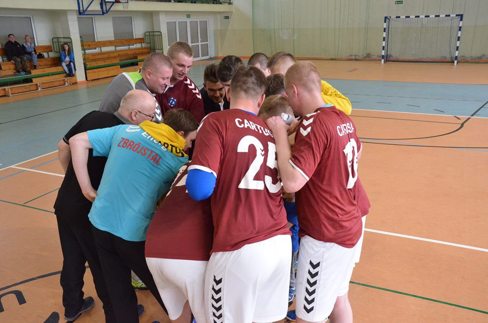 Smutne zwycięstwo kartuskich szczypiornistów. Koniec seniorskiej piłki ręcznej