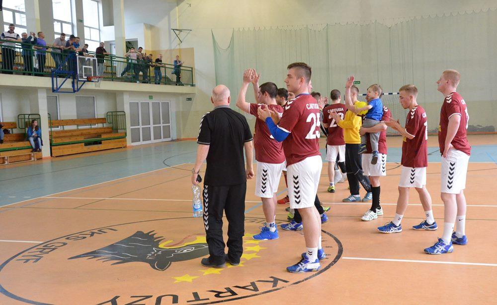 Smutne zwycięstwo kartuskich szczypiornistów. Koniec seniorskiej piłki ręcznej