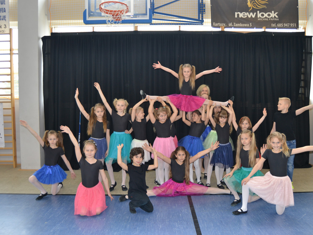 Kiełpino. Uczniowie 16 szkół udowodnili, że Jan Brzechwa wciąż jest poetą, który zachwyca