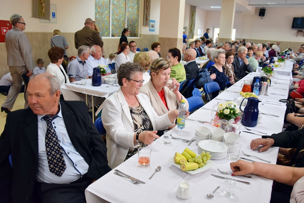 Somonino. Dzień Seniora. Spotkało się 200 najstarszych mieszkańców sołectwa