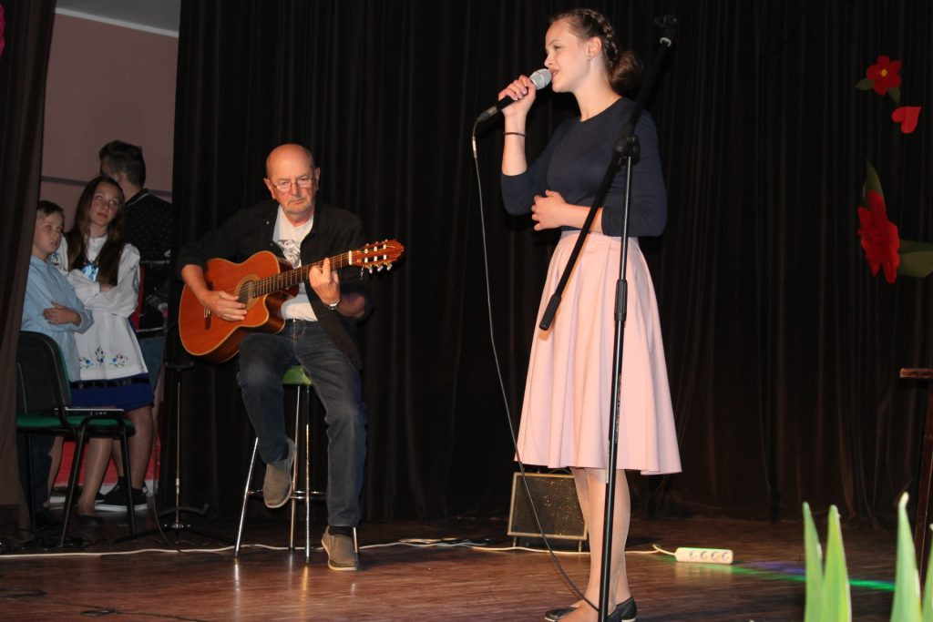 Dzieci zaśpiewały dla swoich mam w Kartuskim Centrum Kultury