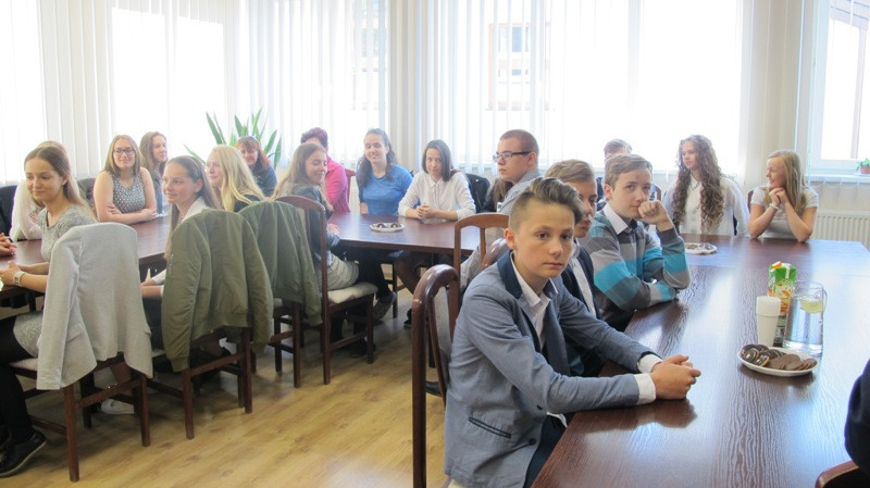 Przodkowo. 30 uczniów nagrodzonych stypendiami motywacyjnymi