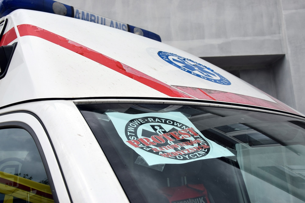 W Kartuzach ratownicy medyczni także protestują. Domagają się podwyżek za swoją ciężką pracę