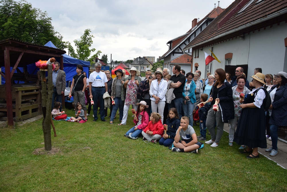 Kartuzy. Ścięli kani łeb - obrzęd Nocy Świętojańskiej zaprezentowano w Muzeum Kaszubskim