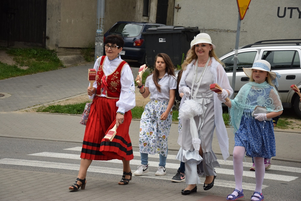 Kartuzy. Ścięli kani łeb - obrzęd Nocy Świętojańskiej zaprezentowano w Muzeum Kaszubskim