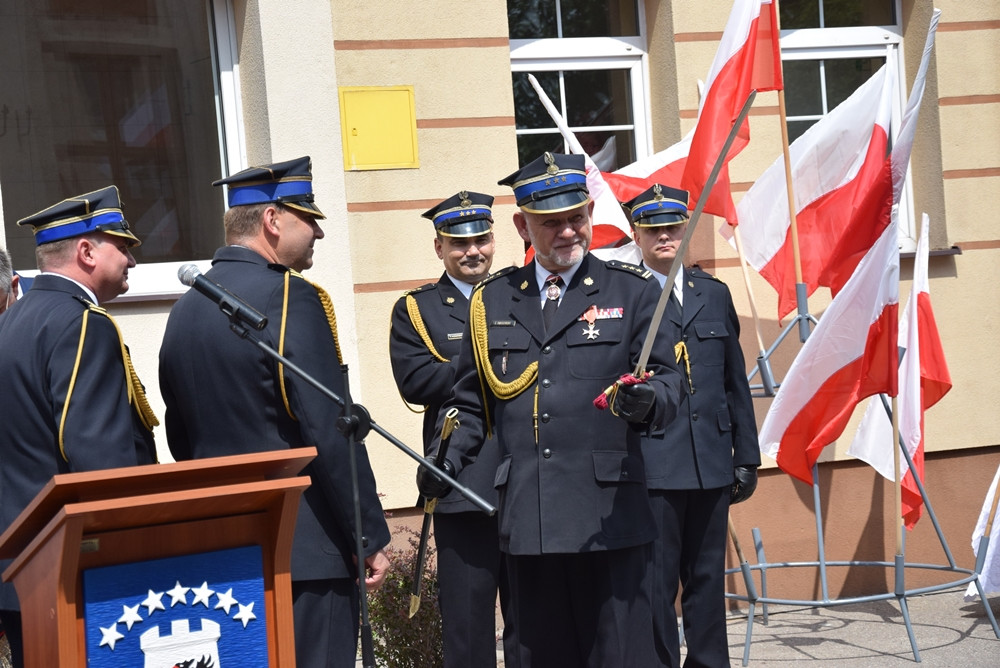 Kartuzy. Wieloletni Komendant PSP pożegnał się ze służbą. Jego obowiązki pełnić będzie Romuald Pituła