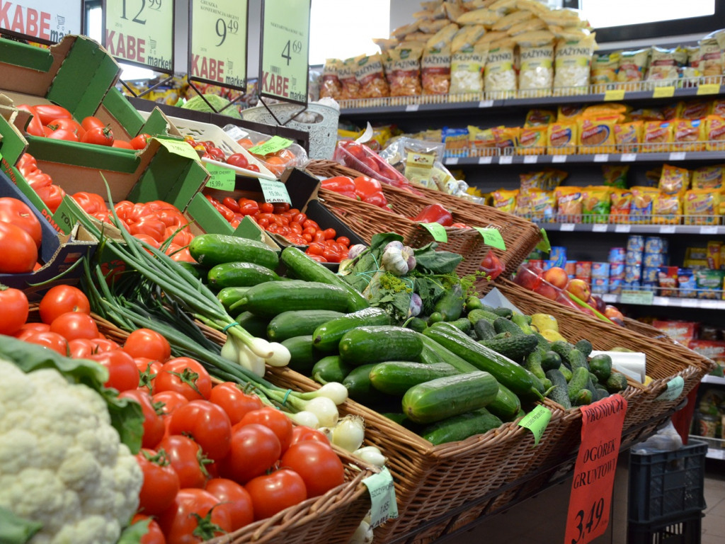 Wakacyjne zakupy w Markecie Kabe