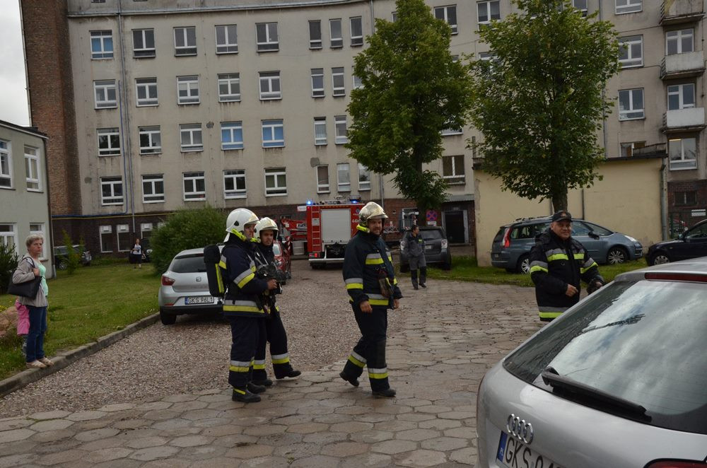 Kartuzy. Pożar na dachu budynku szpitala. Na szczęście szybko opanowany
