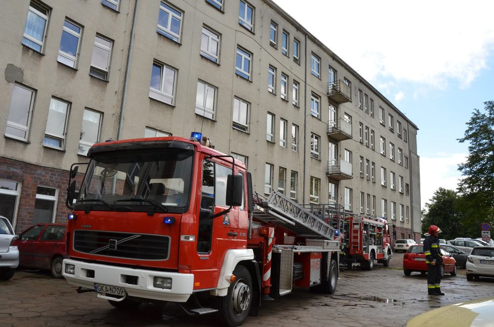 Kartuzy. Pożar na dachu budynku szpitala. Na szczęście szybko opanowany