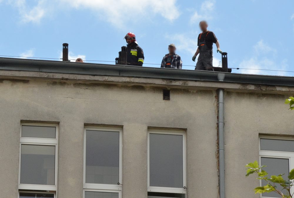 Kartuzy. Pożar na dachu budynku szpitala. Na szczęście szybko opanowany