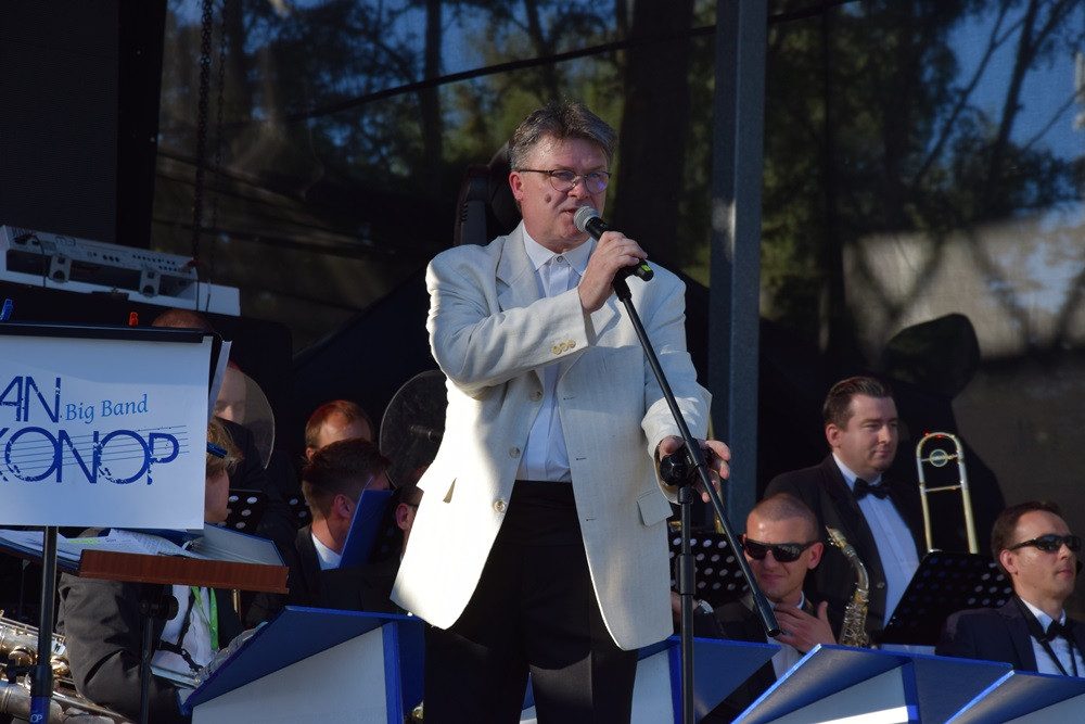 Dni Powiatu Kartuskiego. Ania Wyszkoni, Majestic i Jan Konop Big Band zagrali przed kartuską publicznością