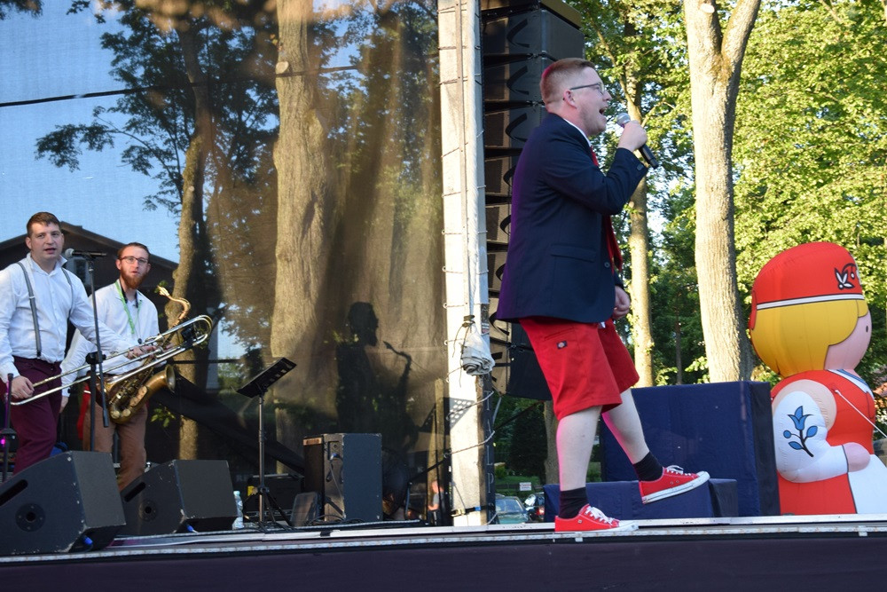 Dni Powiatu Kartuskiego. Ania Wyszkoni, Majestic i Jan Konop Big Band zagrali przed kartuską publicznością