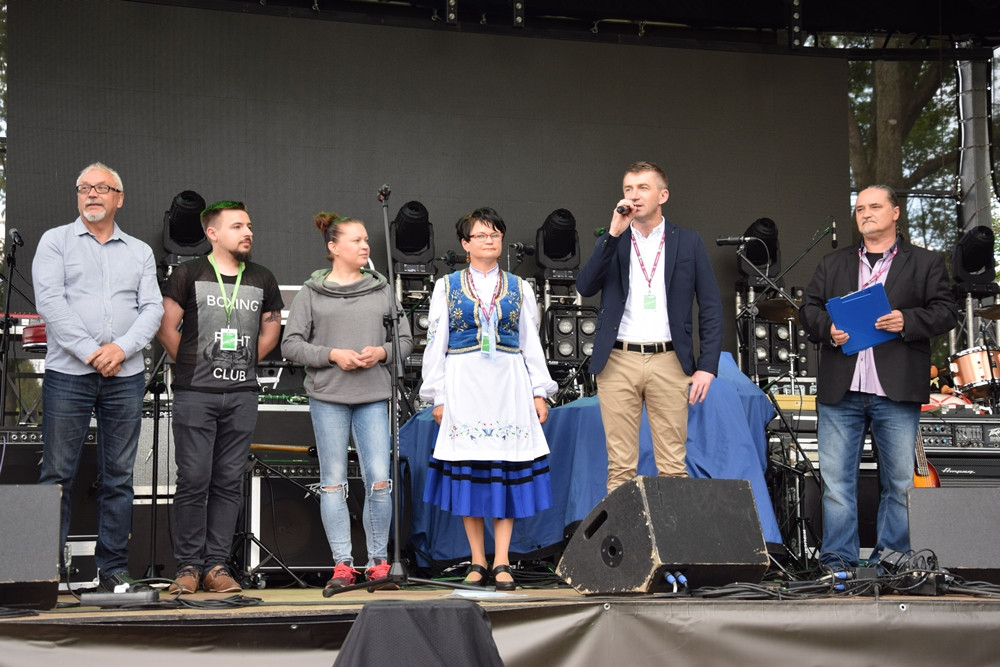 Kartuzy. Festiwal Ludzie dla Ludzi. Organizacje pozarządowe prezentowały swoją działalność