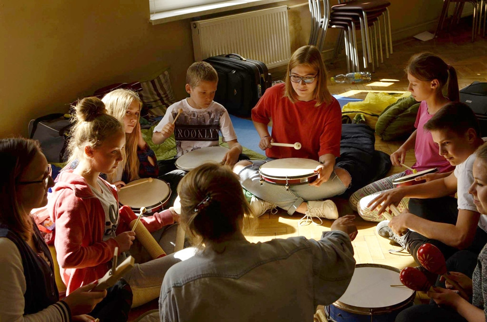 Malarstwo, fotografia, teatr - te dziedziny sztuki zgłębiali uczniowie z Szopy