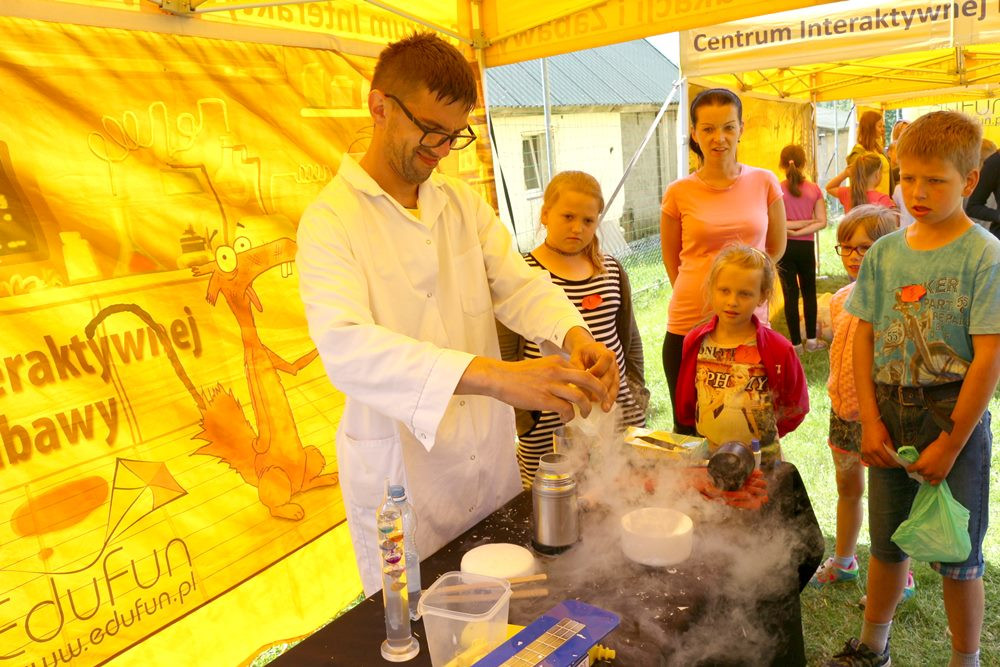 Chmielno. Kreatywna zabawa i naukowe spotkania dla najmłodszych