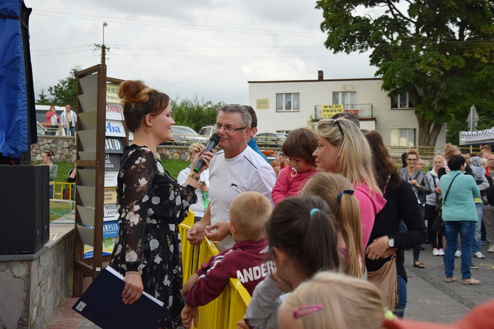 Ostrzyce. Wesoła zabawa z kapelami weselnymi