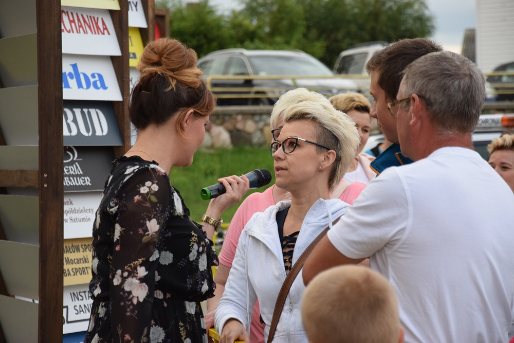 Ostrzyce. Wesoła zabawa z kapelami weselnymi