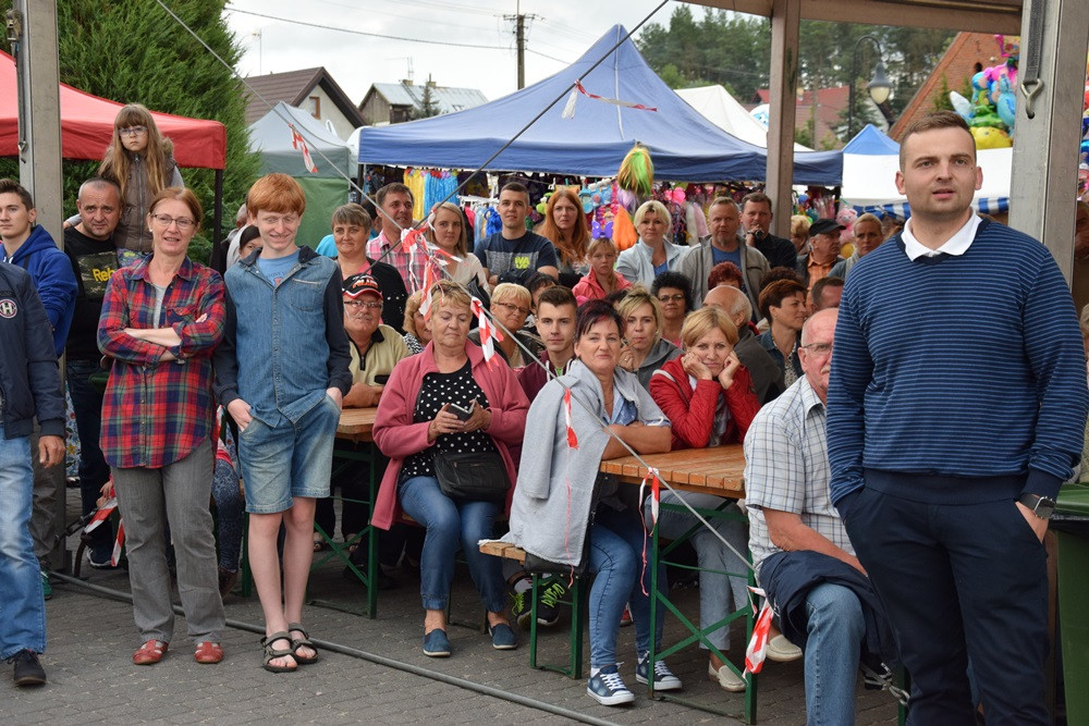 Ostrzyce. Wesoła zabawa z kapelami weselnymi