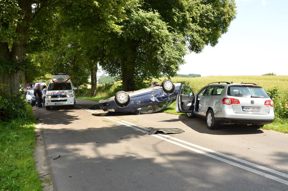Puzdrowo. Potężny wypadek. Siedem osób rannych, w tym dzieci
