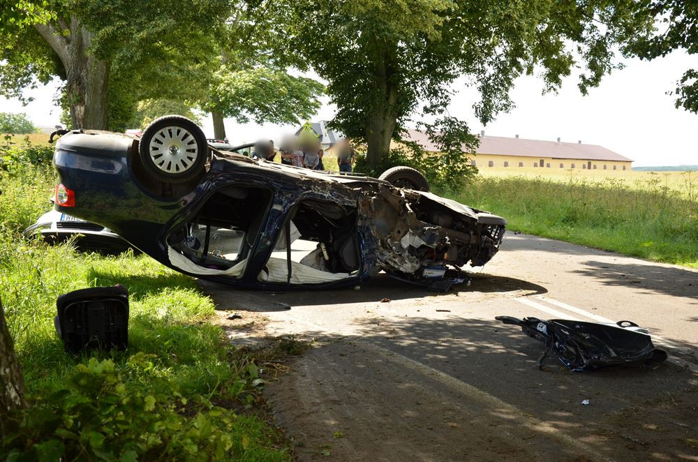 Puzdrowo. Potężny wypadek. Siedem osób rannych, w tym dzieci