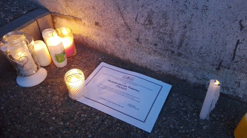 Kartuzy. Protest przed Sądem. Krzyczeli: 