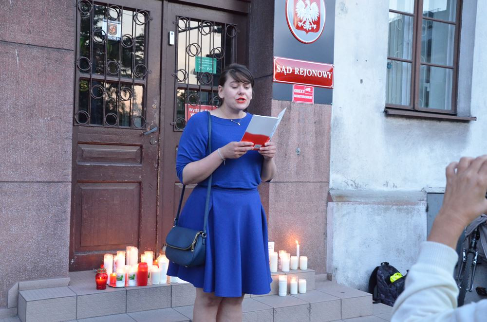 Kartuzy. Protest przed Sądem. Krzyczeli: 