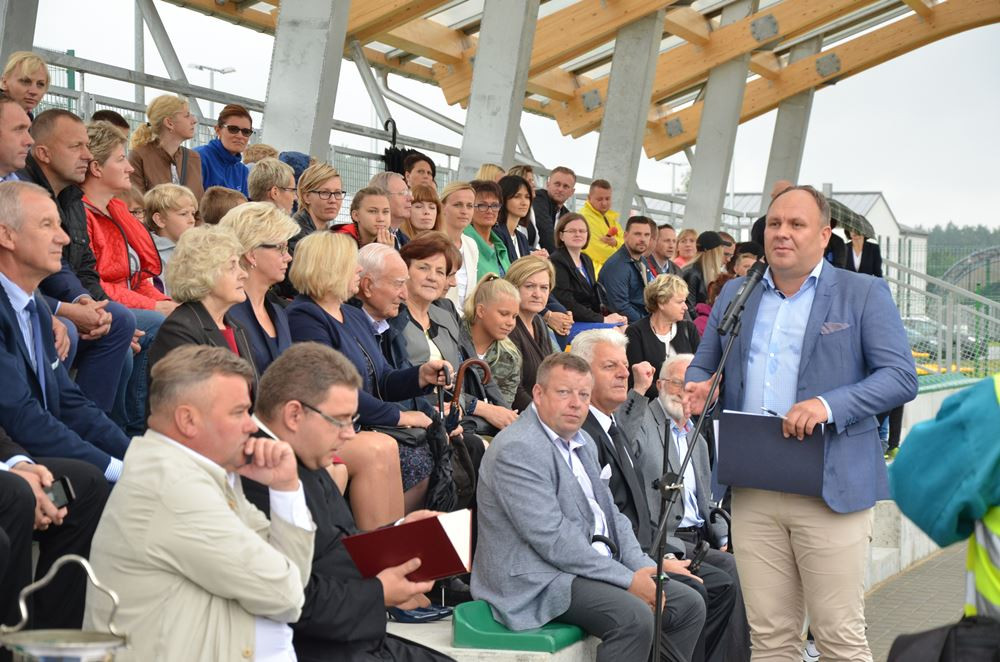 Stężyca. Nowoczesny stadion piłkarski oficjalnie otwarty