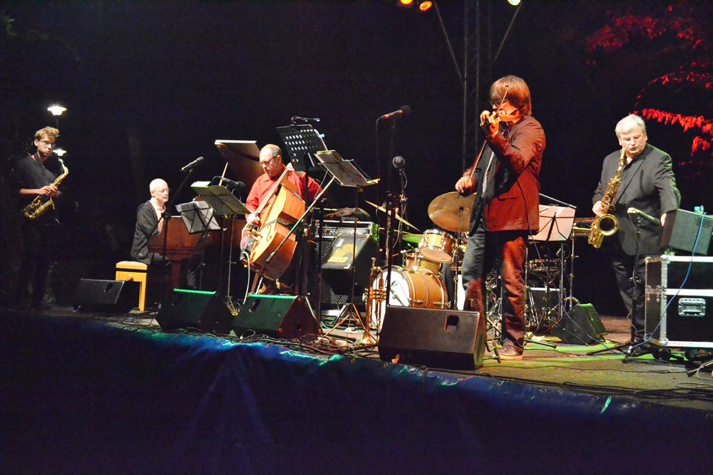 Sulęczyno. Jazz w Lesie. Grażyna Łobaszewska na finał pierwszego dnia