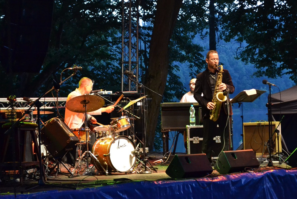Sulęczyno. Jazz w Lesie. Grażyna Łobaszewska na finał pierwszego dnia