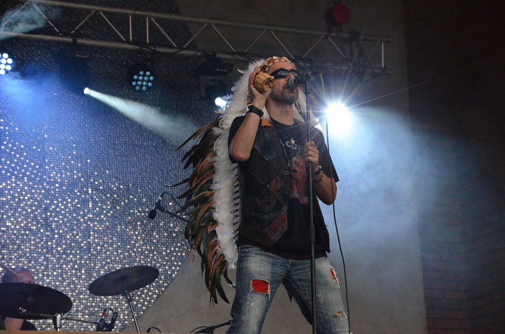 Chmielno. Mistrzostwa Polski w Zażywaniu Tabaki i świetny koncert Golden Life