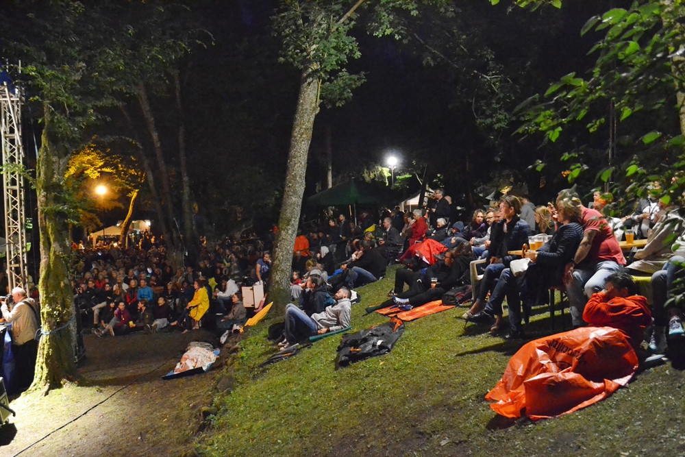 Sulęczyno. Drugi dzień festiwalu Jazz w Lesie. Zabrzmiały największe przeboje jazzowe i nie tylko
