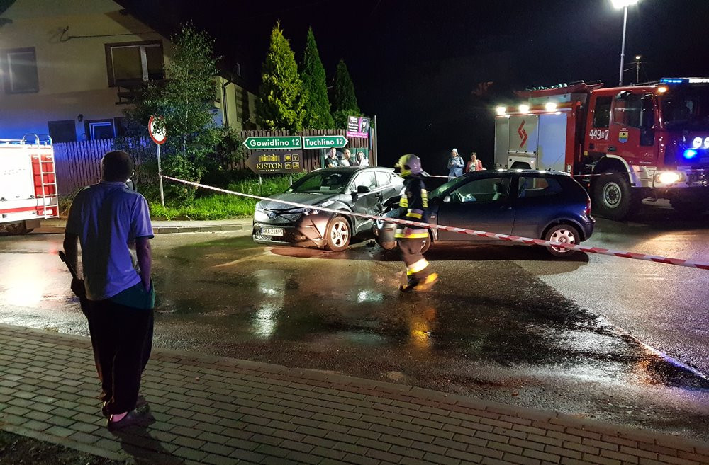 Sulęczyno. Kolizja dwóch aut - na szczęście bez rannych