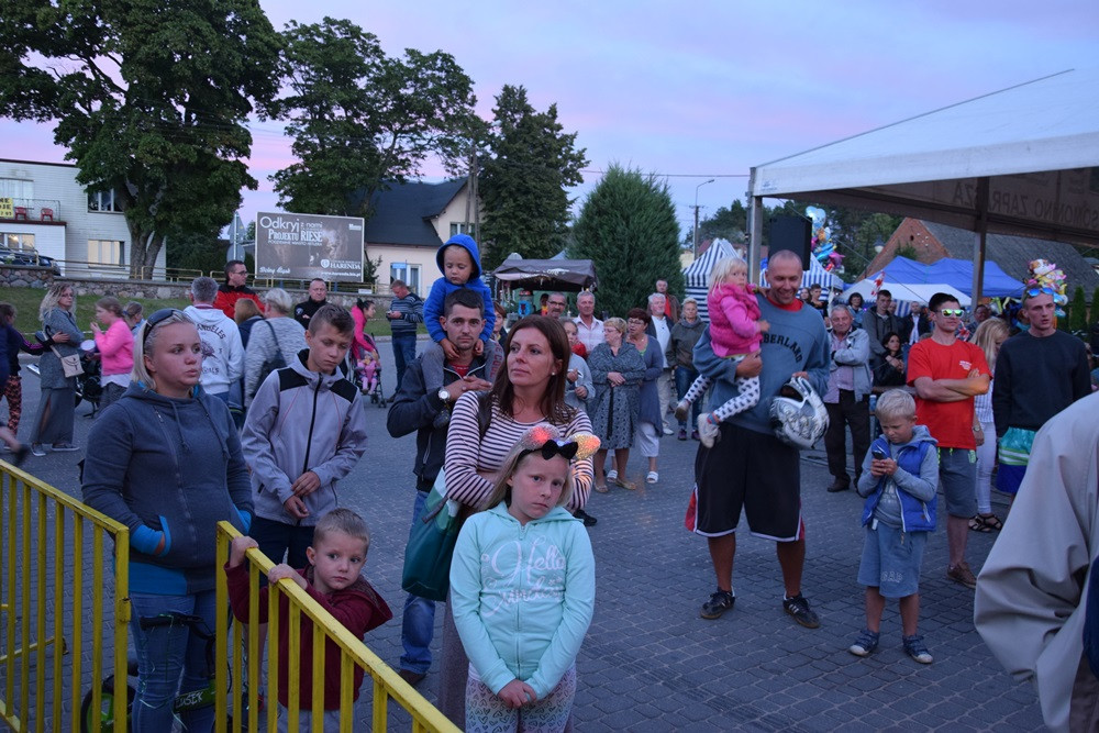 Ostrzyckie Lato. Piękne dziewczyny dały gorące taneczne show