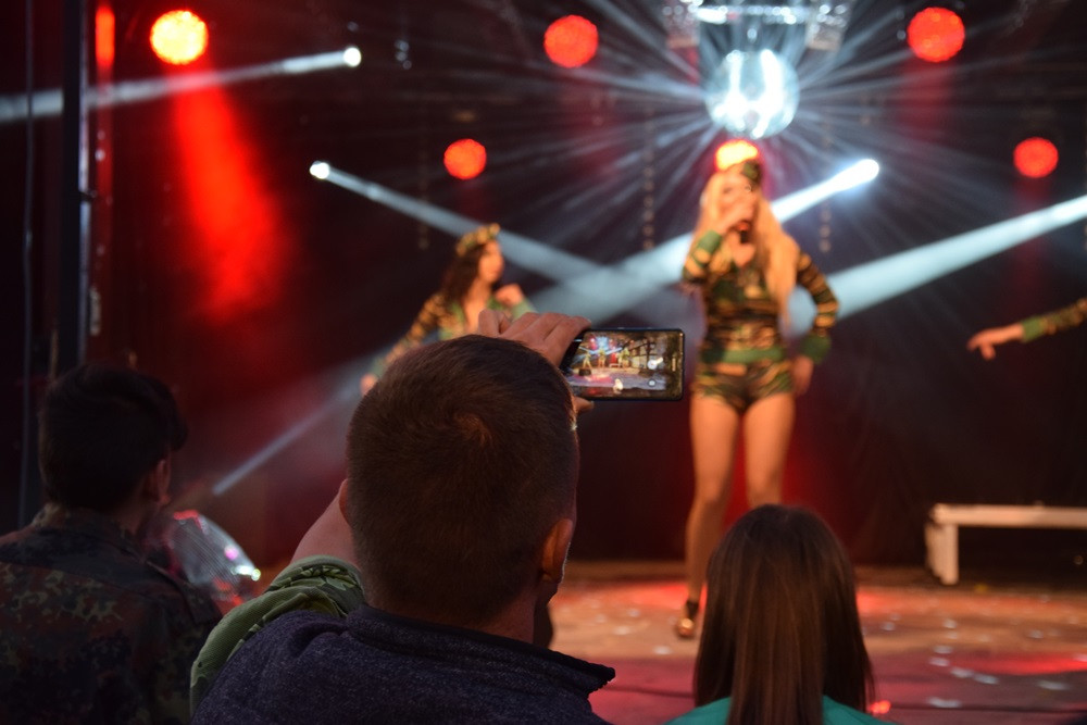 Ostrzyckie Lato. Piękne dziewczyny dały gorące taneczne show