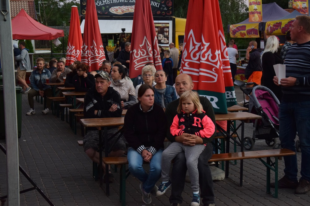 Ostrzyckie Lato. Piękne dziewczyny dały gorące taneczne show
