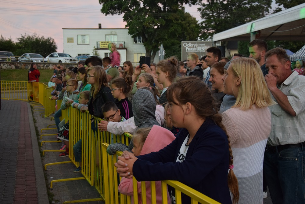 Ostrzyckie Lato. Piękne dziewczyny dały gorące taneczne show