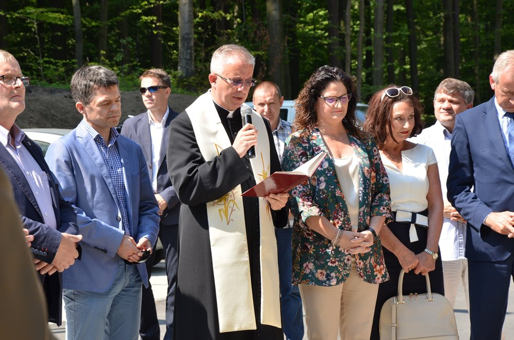 Kartuzy. Leśny odcinek ulicy Chmieleńskiej oficjalnie otwarty