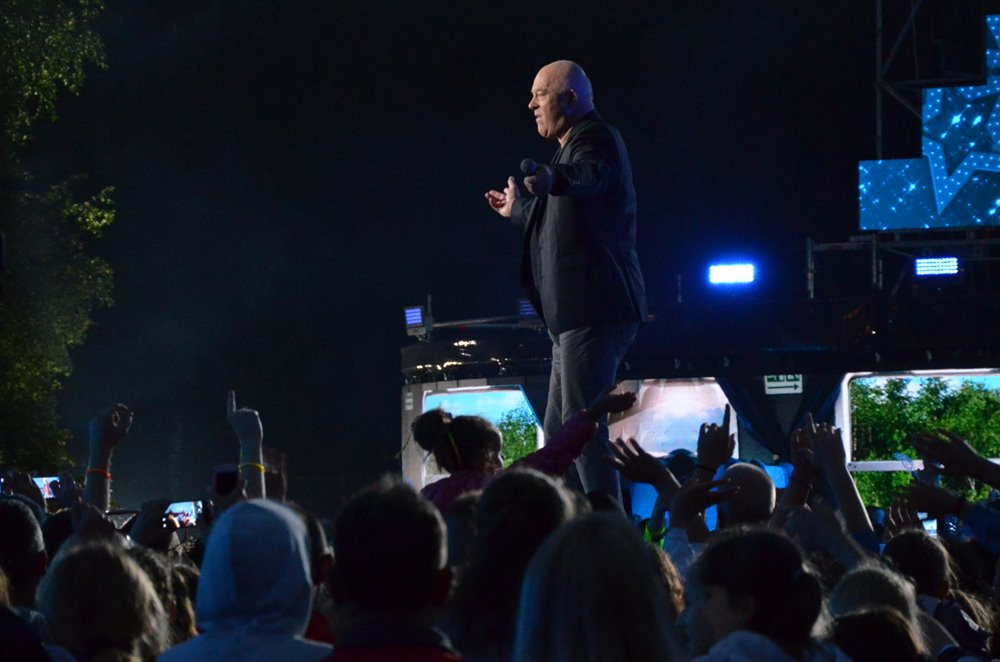 Disco pod Gwiazdami w Stężycy. Największa impreza tego lata (dzień pierwszy)