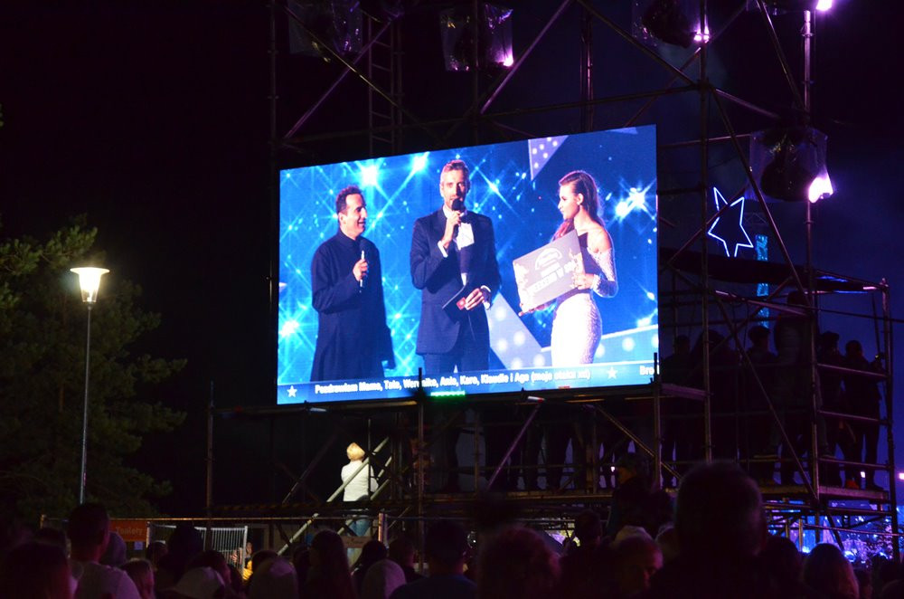 Disco pod Gwiazdami w Stężycy. Największa impreza tego lata (dzień pierwszy)