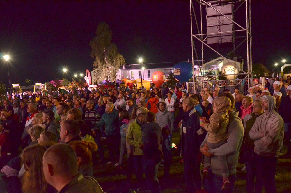 Disco pod Gwiazdami w Stężycy. Największa impreza tego lata (dzień pierwszy)