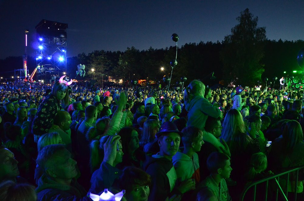 Disco pod Gwiazdami 2017. Dzień drugi z muzyką zagraniczną