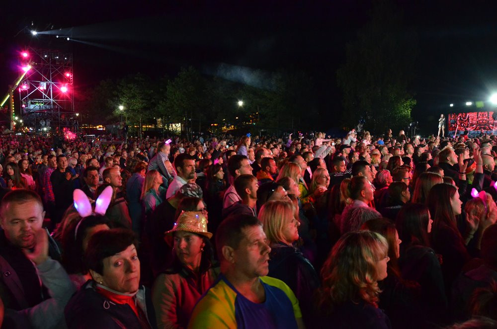 Disco pod Gwiazdami 2017. Dzień drugi z muzyką zagraniczną