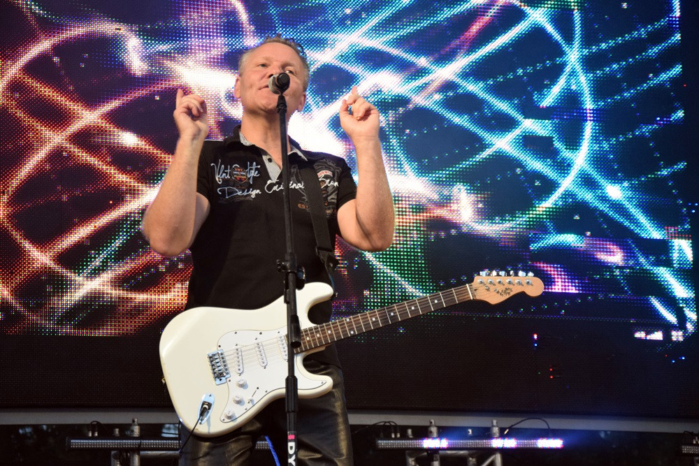 Dożynki gm. Kartuzy. Sołectwo Kiełpino z najpiękniejszą koroną żniwną